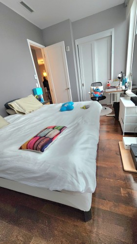 Den - 905-1225 Boul. Robert-Bourassa, Montréal (Ville-Marie), QC - Indoor Photo Showing Other Room