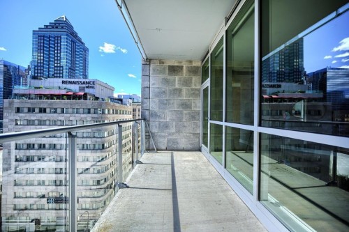 View - 905-1225 Boul. Robert-Bourassa, Montréal (Ville-Marie), QC - Outdoor With Facade