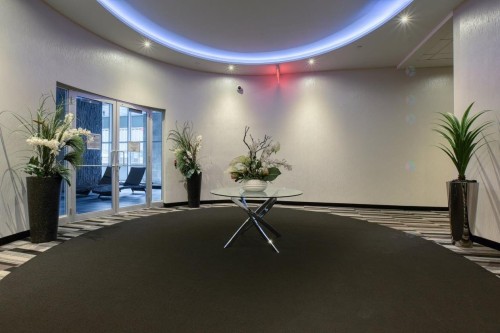 Mud Room - 905-1225 Boul. Robert-Bourassa, Montréal (Ville-Marie), QC - Indoor Photo Showing Other Room