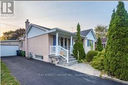 MAIN - MAIN 30 IVORDALE CRESCENT  Toronto, ON M1R 2W6