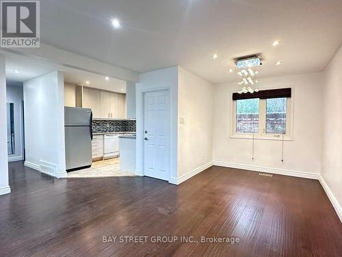 Main Floor - 427 Crosby Avenue, Richmond Hill, ON - Indoor