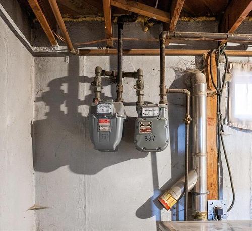 335 Milford Street, Winnipeg, MB - Indoor Photo Showing Basement