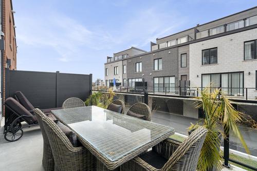 Balcony - 109 Rue Des Marronniers, Candiac, QC 