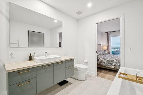 Ensuite bathroom - 109 Rue Des Marronniers, Candiac, QC 