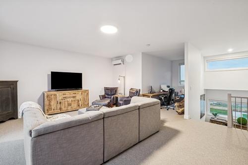 Family room - 109 Rue Des Marronniers, Candiac, QC 