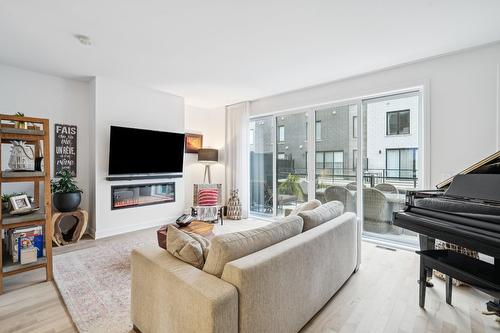 Living room - 109 Rue Des Marronniers, Candiac, QC 