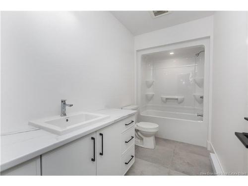 119 Rosenburg St, Moncton, NB 