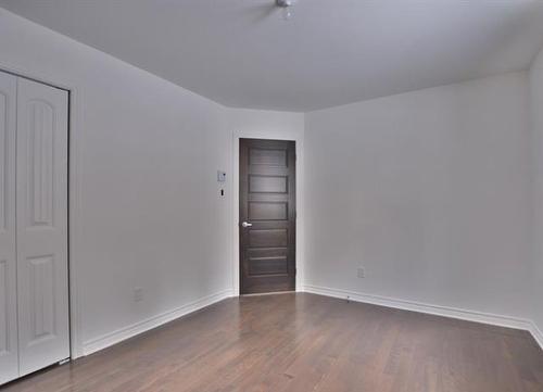 Chambre à coucher - 1463 Rue Ovide, Val-David, QC - Indoor Photo Showing Other Room