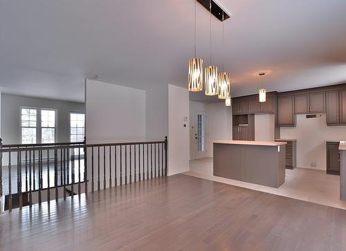 Salle à manger - 1463 Rue Ovide, Val-David, QC - Indoor Photo Showing Other Room