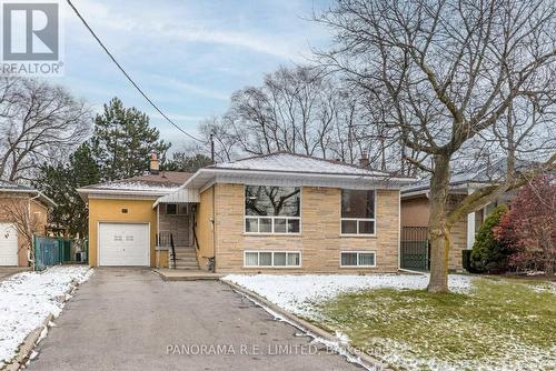 57 Highland Hill, Toronto, ON - Outdoor