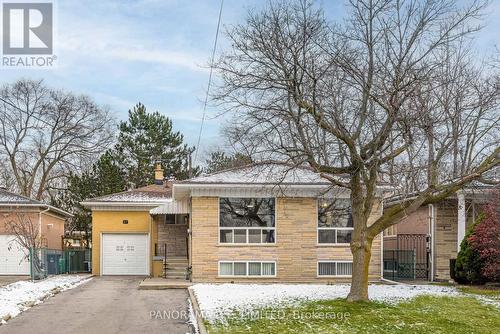 57 Highland Hill, Toronto, ON - Outdoor
