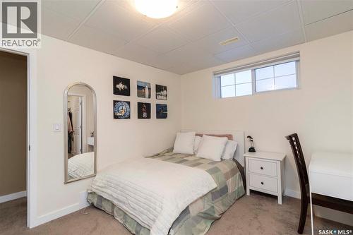 102 Keedwell Street, Saskatoon, SK - Indoor Photo Showing Bedroom