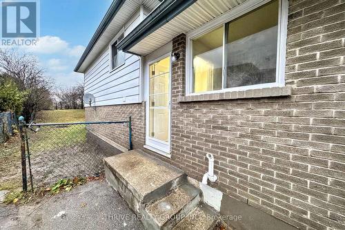 645 Chiddington Avenue, London South (South R), ON - Outdoor With Exterior