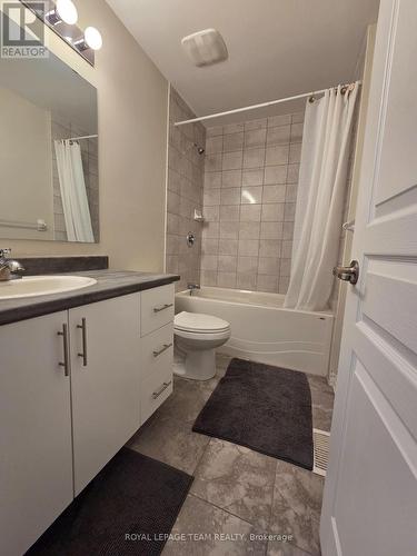 503 Via Mattino Way, Ottawa, ON - Indoor Photo Showing Bathroom