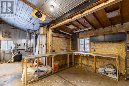 8268 Wellington Road 124, Guelph/Eramosa, ON - Indoor