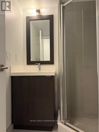 604 - 7 Mabelle Avenue, Toronto, ON - Indoor Photo Showing Bathroom