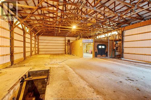 4585 Concession Rd 4 S, Amherstburg, ON - Indoor