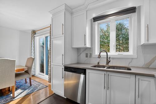 Kitchen - 395 Rue Upper Edison, Saint-Lambert, QC 