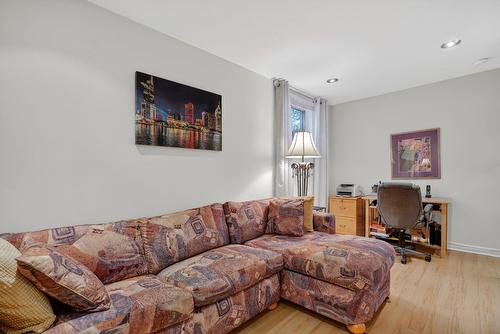 Family room - 395 Rue Upper Edison, Saint-Lambert, QC 