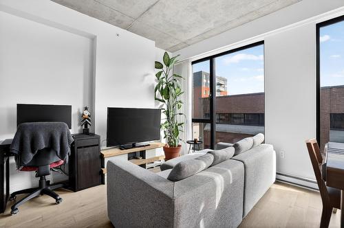 Living room - 404-10850 Rue Basile-Routhier, Montréal (Ahuntsic-Cartierville), QC - Indoor