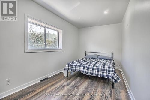 457 Kenilworth Avenue, Hamilton, ON - Indoor Photo Showing Bedroom