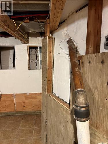 241 Manitoba Avenue, Kerrobert, SK - Indoor