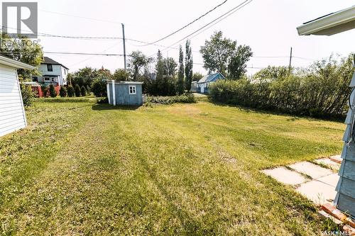 241 Manitoba Avenue, Kerrobert, SK - Outdoor