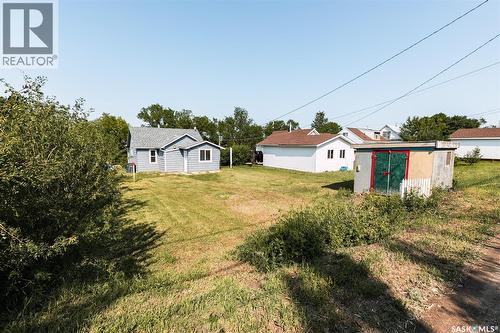 241 Manitoba Avenue, Kerrobert, SK - Outdoor