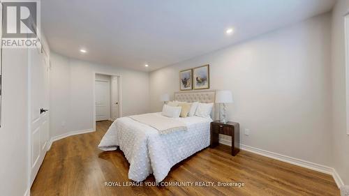 164 - 190 Harding Boulevard W, Richmond Hill, ON - Indoor Photo Showing Bedroom