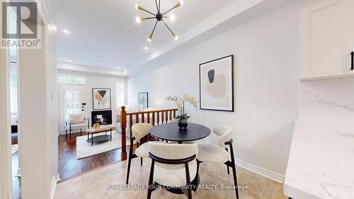 164 - 190 Harding Boulevard W, Richmond Hill, ON - Indoor Photo Showing Dining Room
