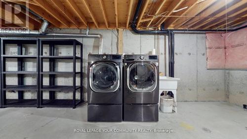 164 - 190 Harding Boulevard W, Richmond Hill, ON - Indoor Photo Showing Laundry Room