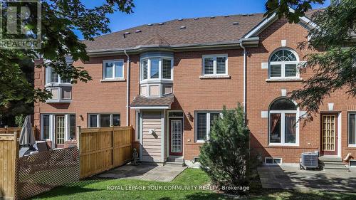 164 - 190 Harding Boulevard W, Richmond Hill, ON - Outdoor