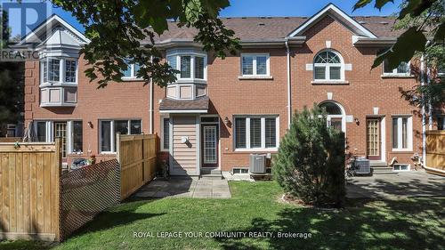 164 - 190 Harding Boulevard W, Richmond Hill, ON - Outdoor