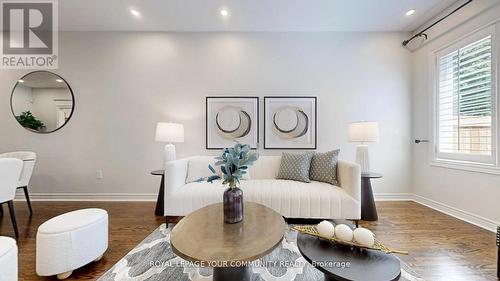 164 - 190 Harding Boulevard W, Richmond Hill, ON - Indoor