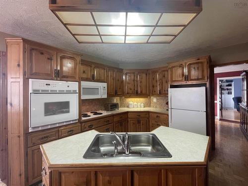 11690 Highway 4, Barra Head, NS 