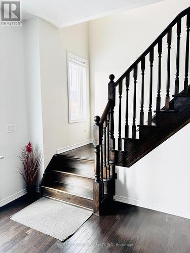 2 Melbrit Lane, Caledon, ON - Indoor Photo Showing Other Room