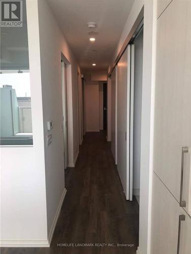 3211 - 197 Yonge Street, Toronto, ON - Indoor Photo Showing Other Room