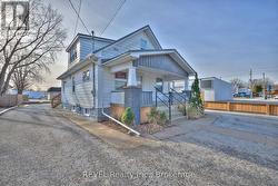 2 - 6172 WILLIAM STREET  Niagara Falls (Cherrywood), ON L2E 5S1