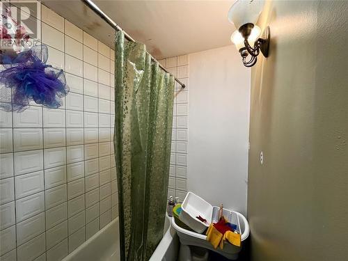 1591 Topsail Road, Paradise, NL - Indoor Photo Showing Bathroom