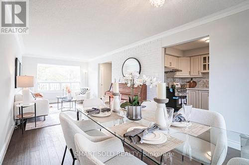 290 Axminster Drive, Richmond Hill, ON - Indoor Photo Showing Dining Room