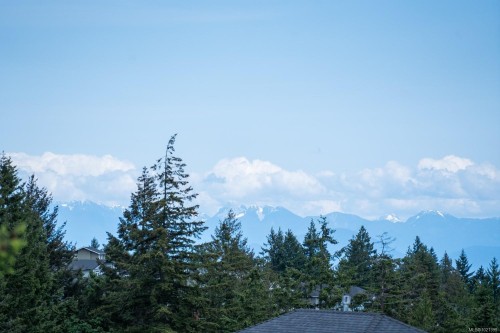 104 Bray Rd, Nanaimo, BC 