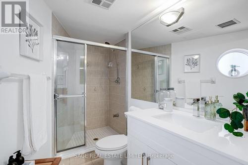 819 - 600 Queens Quay W, Toronto, ON - Indoor Photo Showing Bathroom