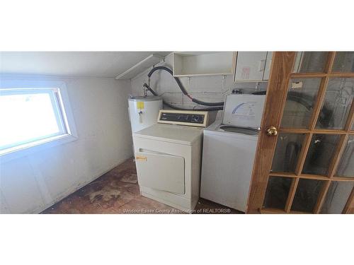 1196 Elm Avenue, Windsor, ON 