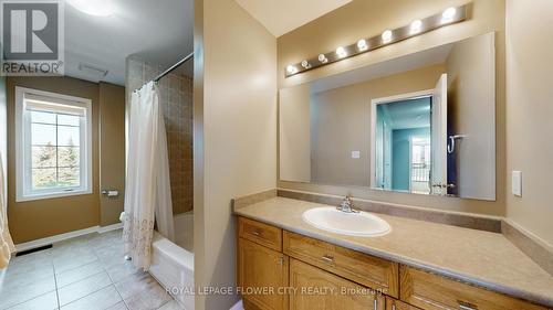 177 Fandango Drive, Brampton, ON - Indoor Photo Showing Bathroom