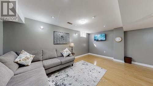 177 Fandango Drive, Brampton, ON - Indoor Photo Showing Living Room