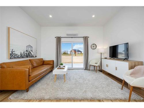 4-6320 Lakeshore Road, Lambton Shores, ON 