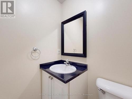 301 Mohawk Road, Oakville, ON - Indoor Photo Showing Bathroom