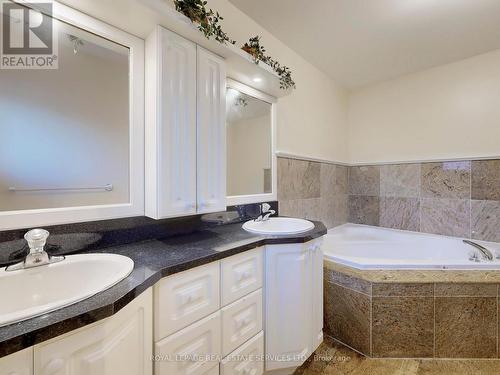 301 Mohawk Road, Oakville, ON - Indoor Photo Showing Bathroom