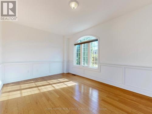 301 Mohawk Road, Oakville, ON - Indoor Photo Showing Other Room