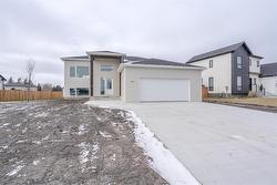 649 Sand Piper Trail  Landmark, MB R0A 0X0
